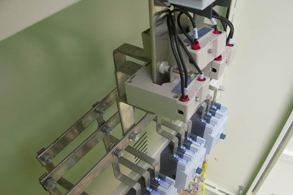 天涯镇配电柜-3683谈谈配电柜的尺寸有哪些